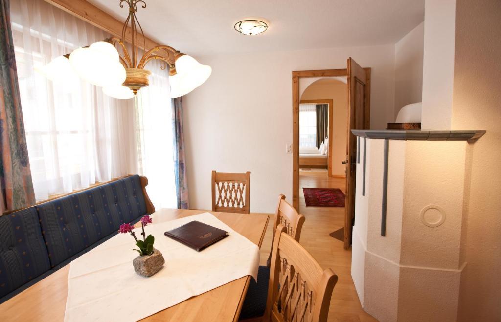 Hotel Astoria Samnaun Oda fotoğraf